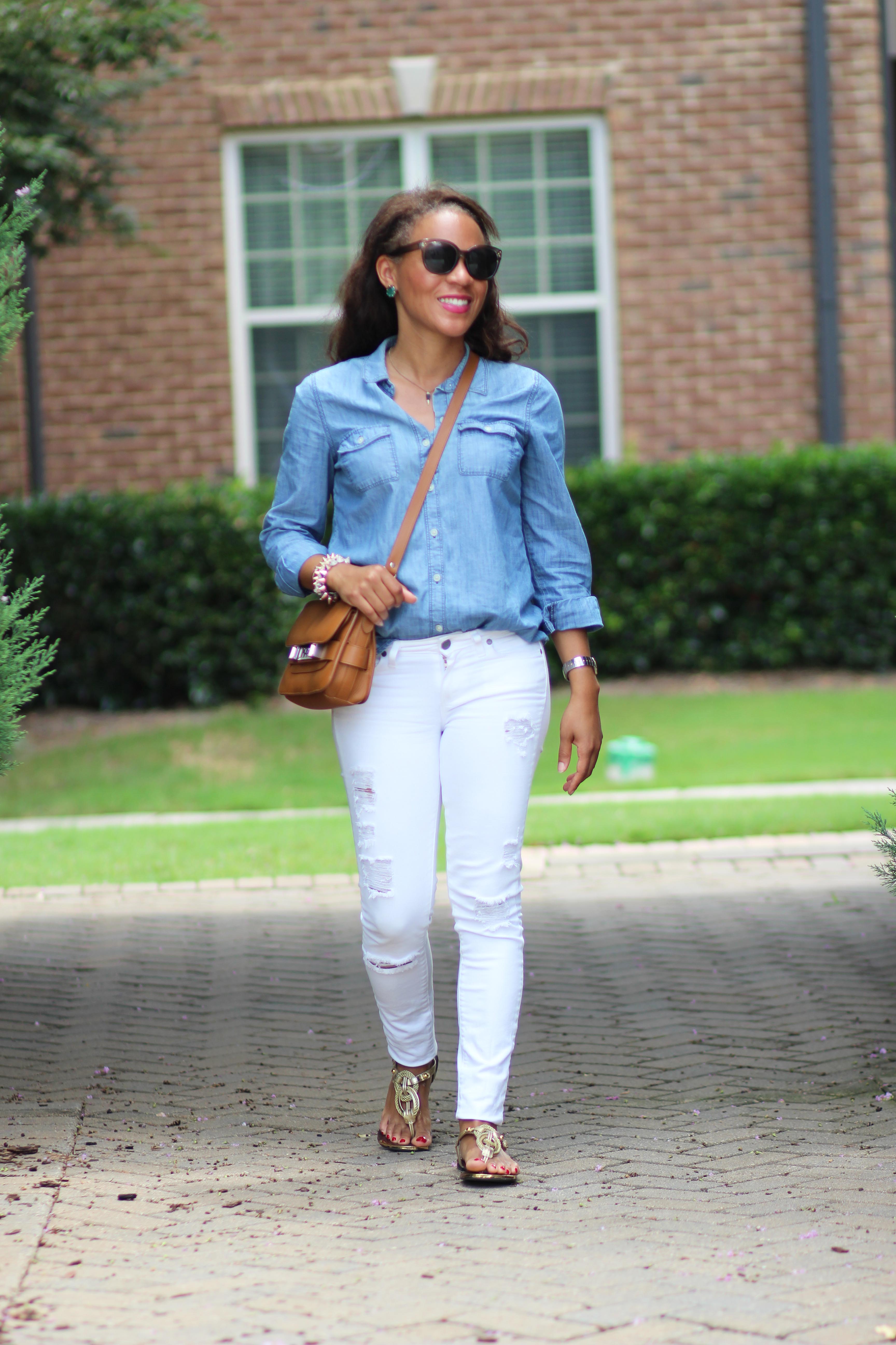 jeans to wear with denim shirt