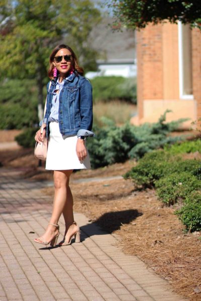 old navy blue striped tunic, jcrew white skirt, sam edelman yaro sandals, old navy jean jacket, bauble bar pink tassel earrings, nicole to the nines